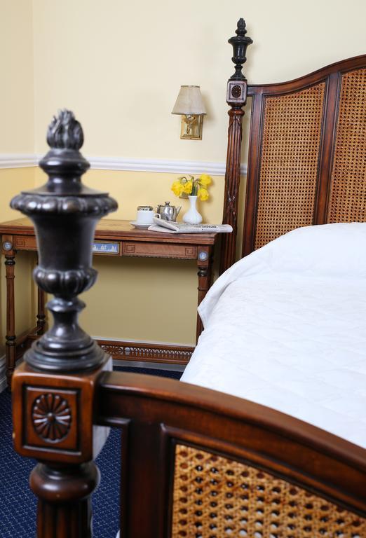 Reddans Of Bettystown Luxury Bed & Breakfast, Restaurant And Bar Pokoj fotografie